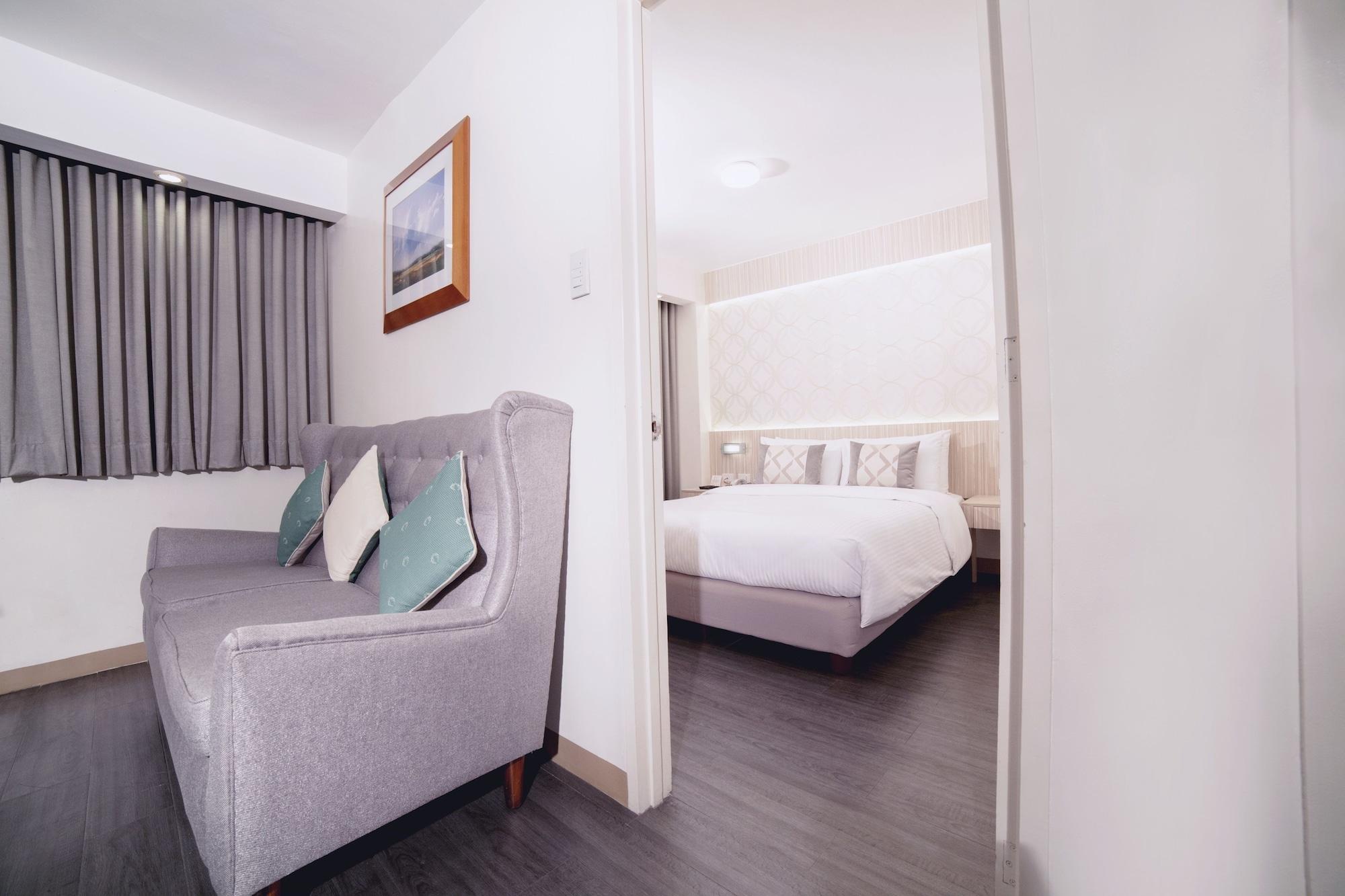 The Charter House 2* Makati City