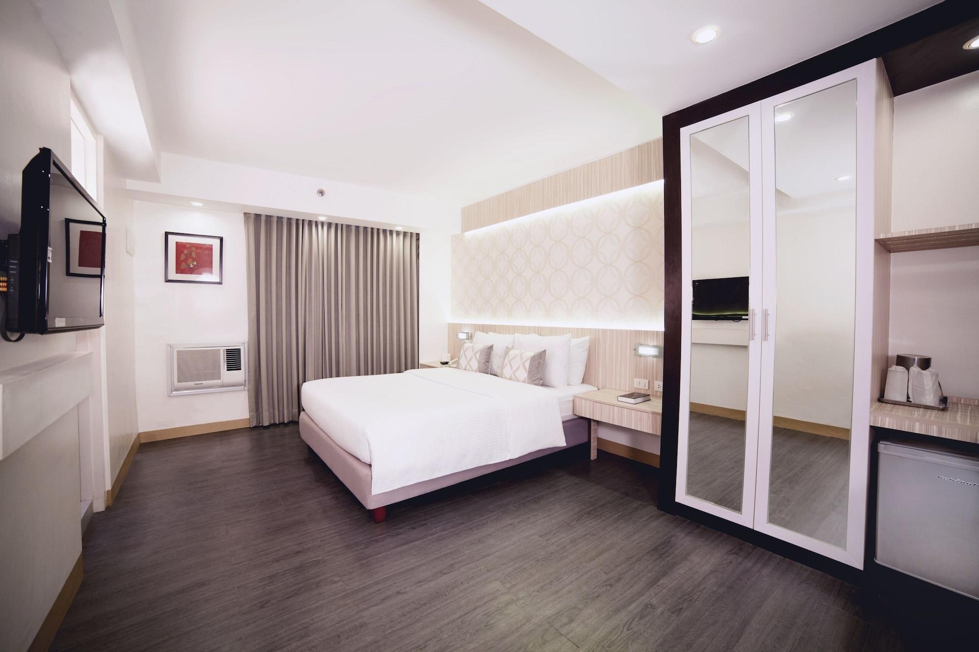The Charter House 2*